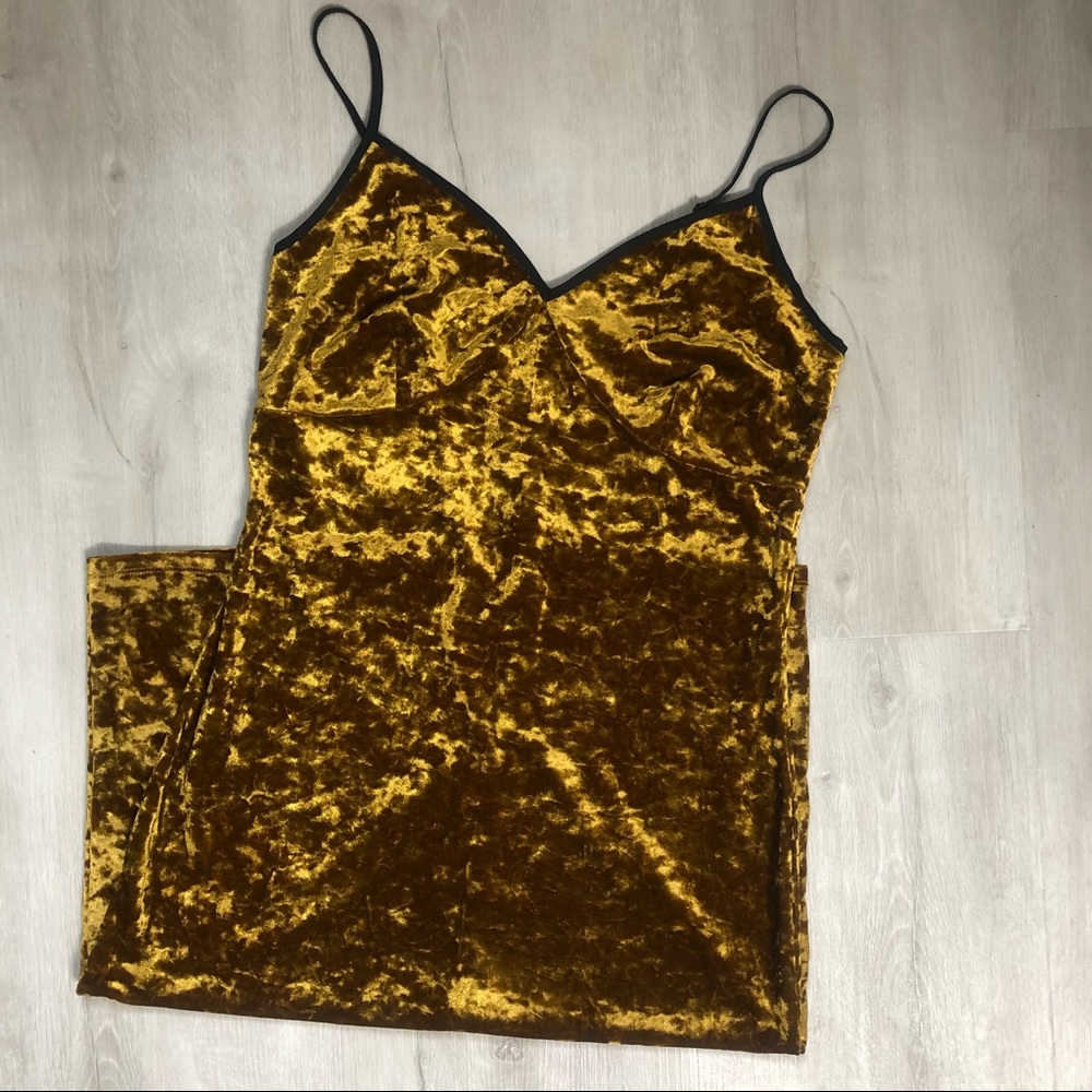 1. State The Nomad Crushed Velvet Gold Black Dress